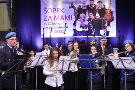 Koncert Šopek za mami ob 30-letnici ansambla Viharnik (20)